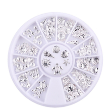 Silver Metallic Nail Decoration in Wheel