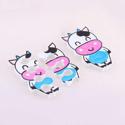 Ptinted Sponge Toe Separator