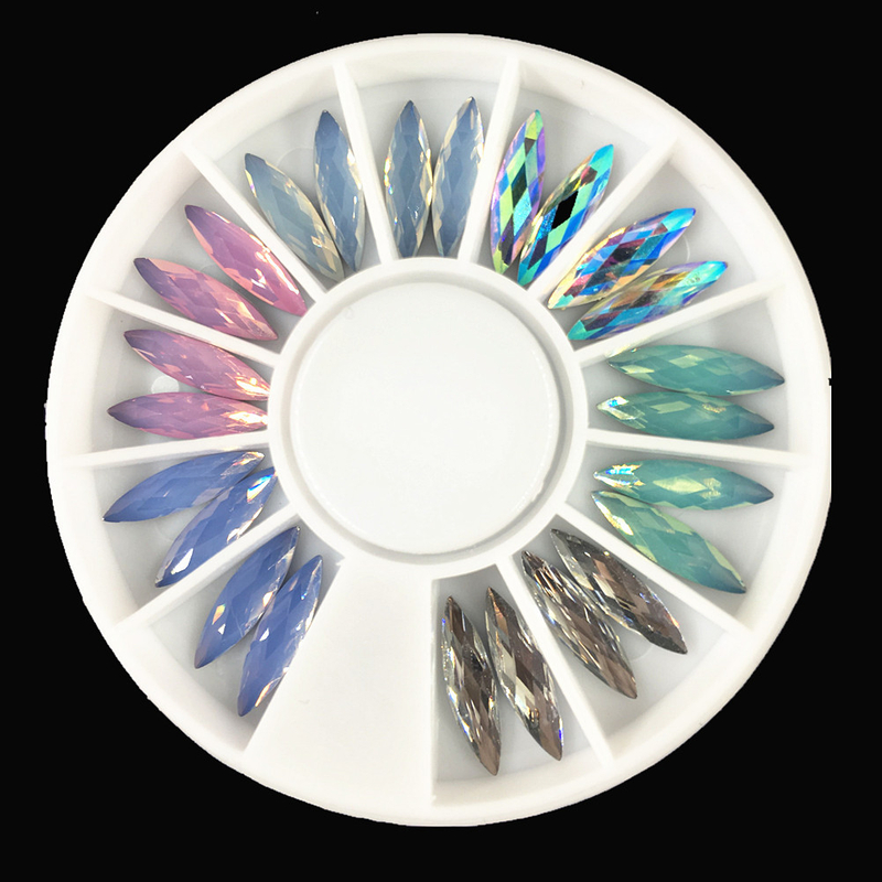 DIY Horse Eye Nail Art Rhinestone