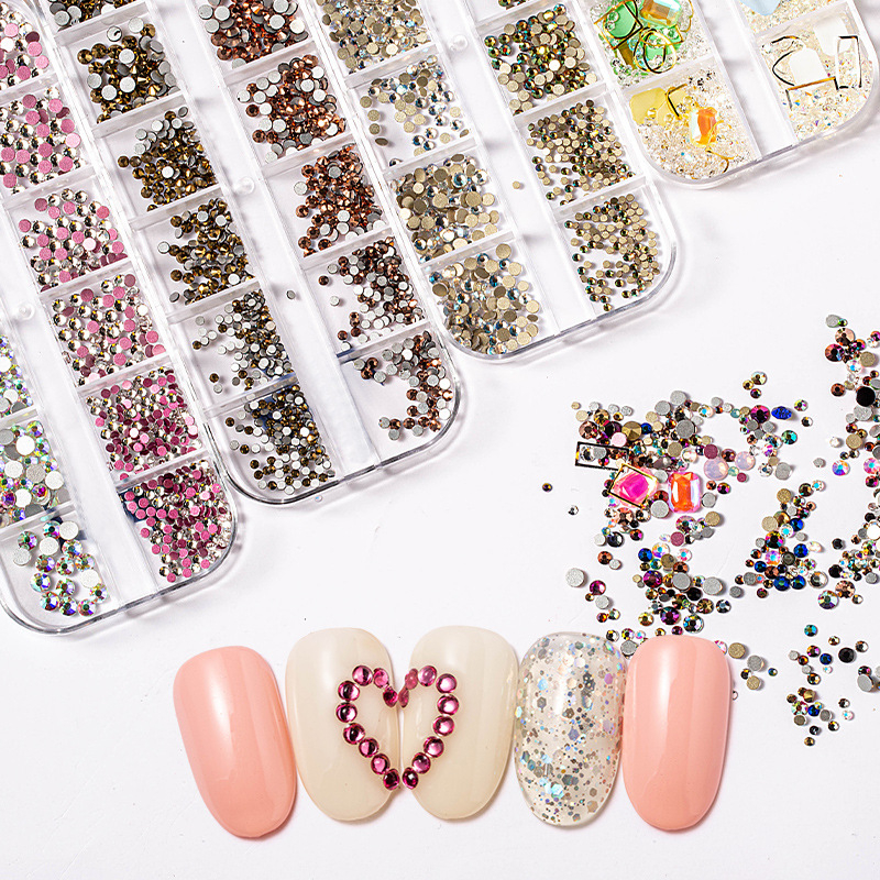 Different Designs Nail Art Rhinestone