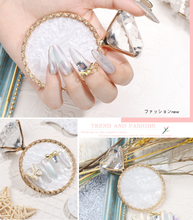 Nail Art Display Board With Diamond Shape Decoration