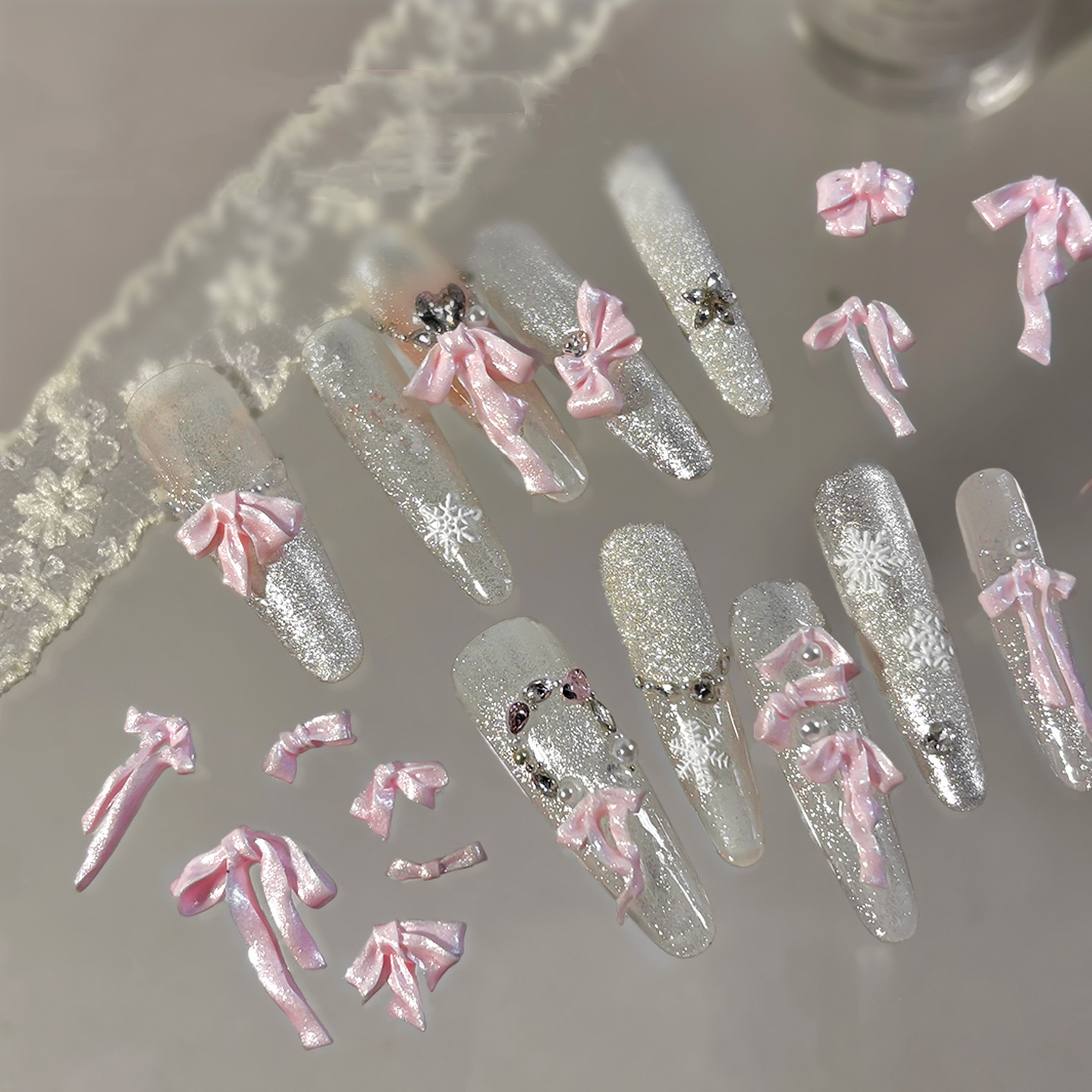 Pearl Bow Mixed Color Nail Decoration