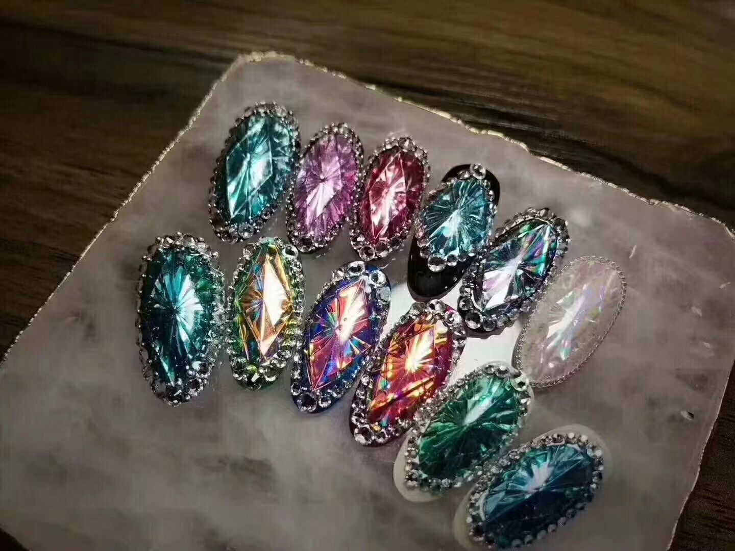 Nail Gemstone Stencil Guides Mould Manicure Plastic Sheet Nail Art Gem Mold Sticker
