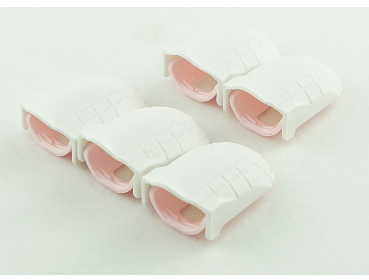Adjustable Plastic Nail Polish Remover Clip